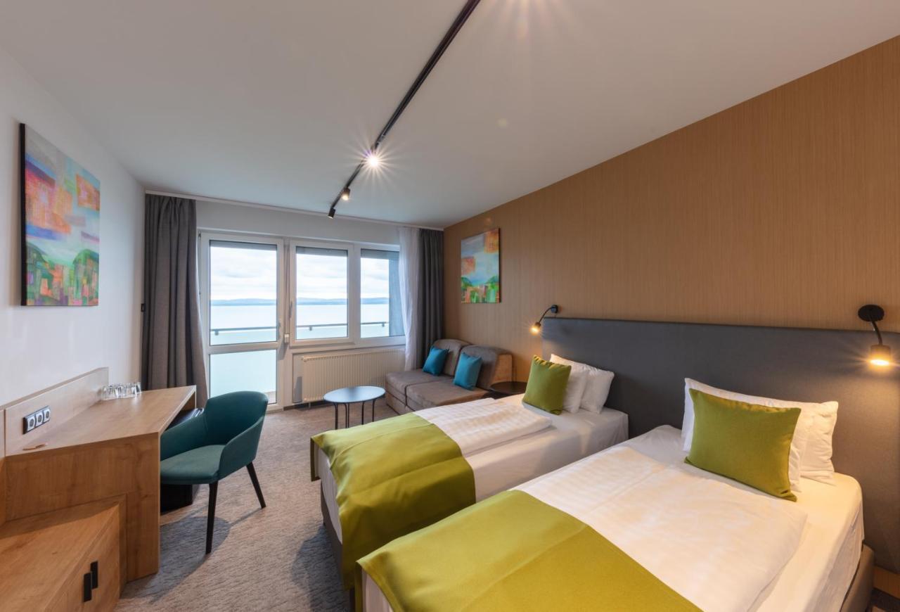 Hotel Otp Balatonszemes Exterior photo